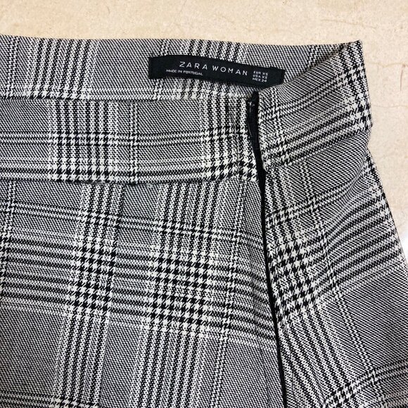 Zara Grey & Black Checkered Plaid Mini Skirt - Picture 6 of 6